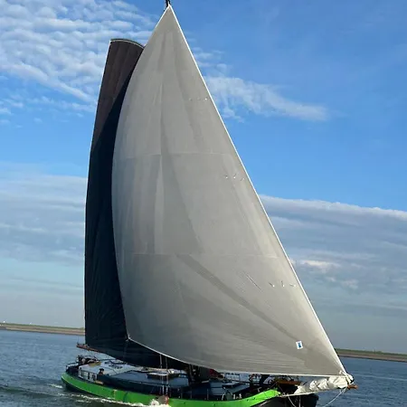 Casa vacanze Luxury Private Sailing Ship In Amsterdam